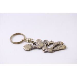 Disney Mickey Mouse Basketball Player, Keychain, Cartoon, Sports ~ 250903-WH 584